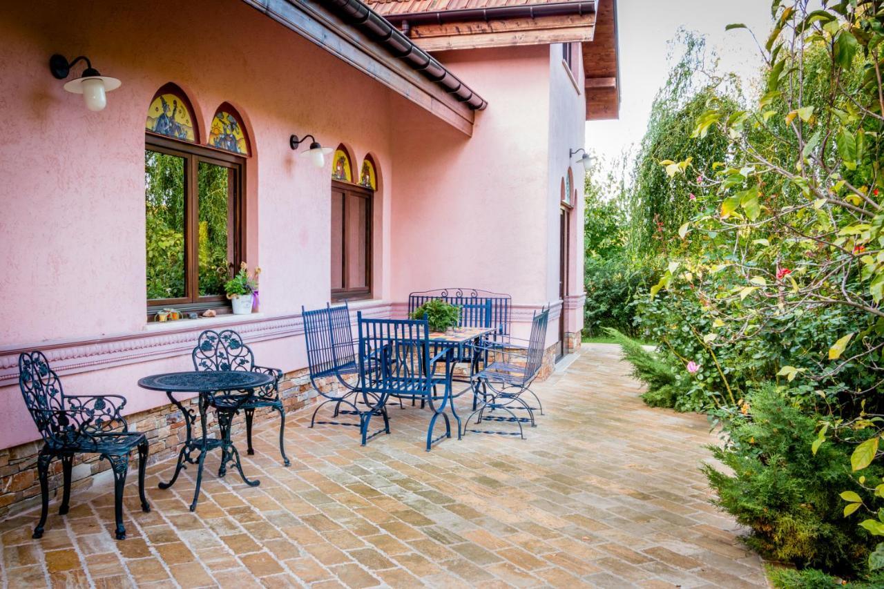 Bed and Breakfast Daiconi Boutique House Minis Zewnętrze zdjęcie